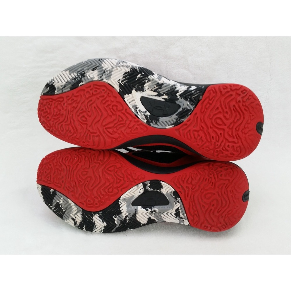 Youth Under Armour Basketball Shoes Red Black Sneakers Art 3025617-600 6.5Y 6.5 - Picture 10 of 13